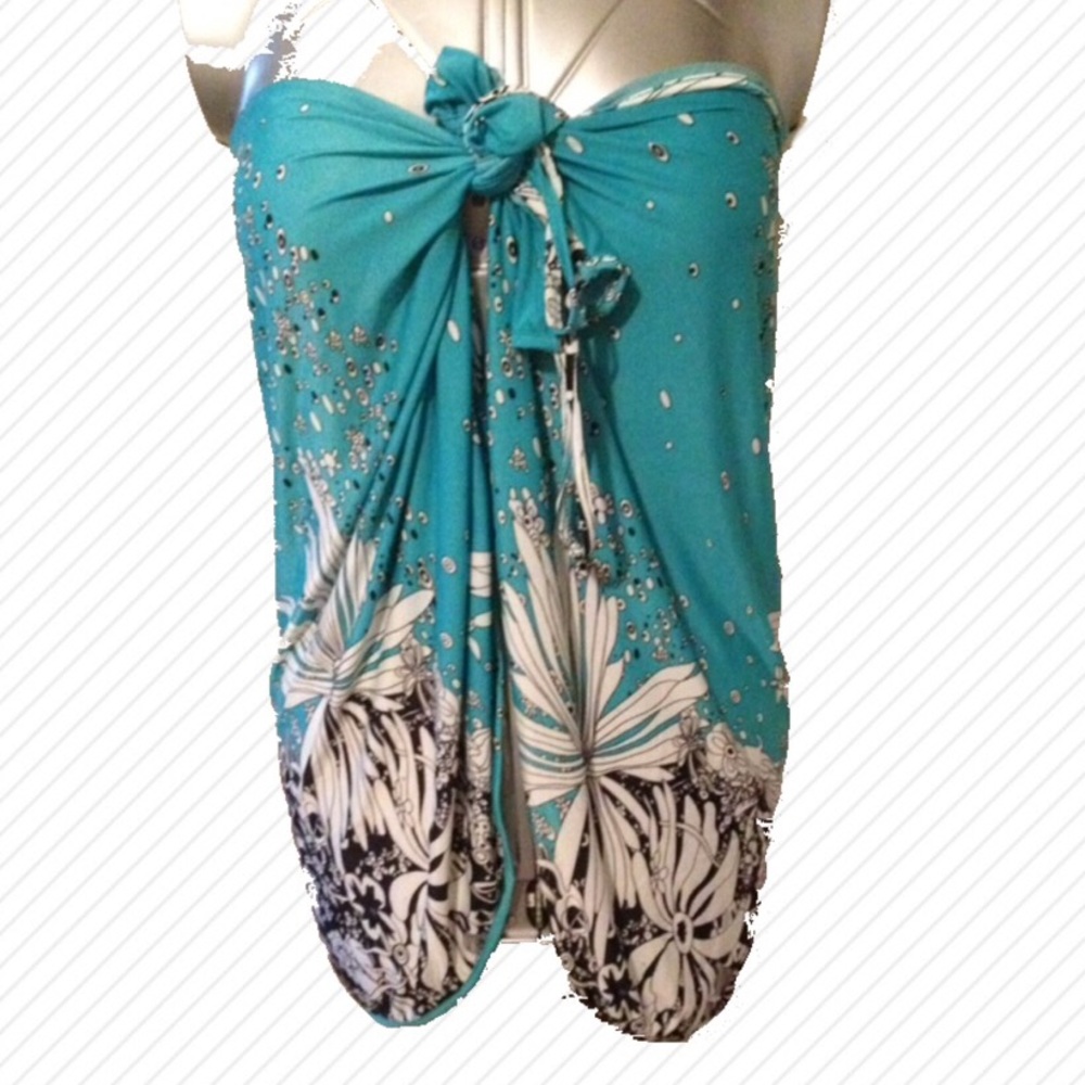 Swimsuit Cover Up S